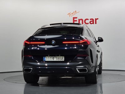 2020 BMW X6 photo 3