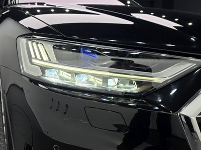 AUDI A8 - 9