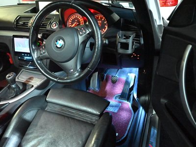 2007 BMW 1 SERIES 照片 22