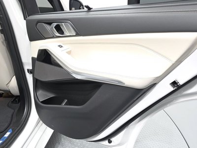 صورة مصغرة 15 لـ 2025 BMW X5