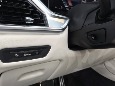صورة مصغرة 28 لـ 2025 BMW X5