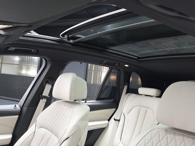 صورة مصغرة 24 لـ 2025 BMW X5