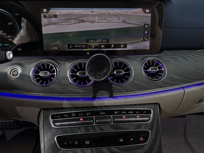 2021 Mercedes-BENZ E-CLASS — миниатюра 18