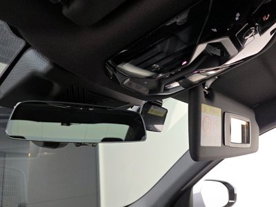 2025 BMW 5 SERIES — миниатюра 27