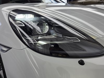 صورة 9 لـ 2023 Porsche 718
