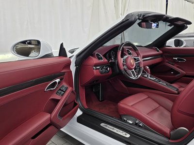 صورة مصغرة 13 لـ 2023 Porsche 718