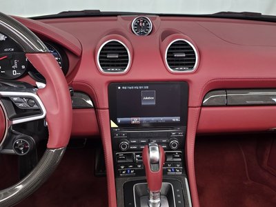 صورة مصغرة 20 لـ 2023 Porsche 718
