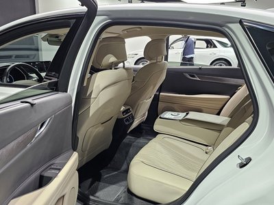 2022 Genesis G80 (RG3) — миниатюра 17