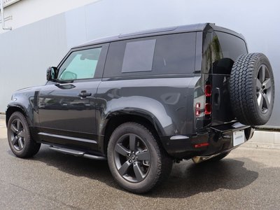 LAND ROVER DEFENDER - 7