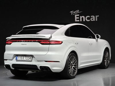 صورة 3 لـ 2023 Porsche CAYENNE