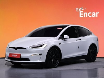 TESLA MODEL X - 1