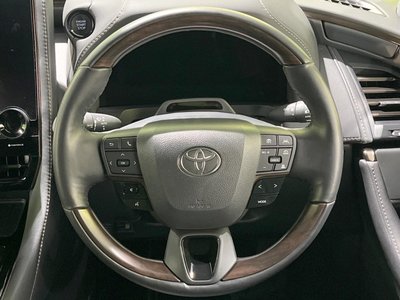 2025 Toyota ALPHARD — миниатюра 12