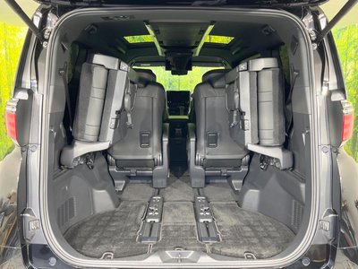 2025 Toyota ALPHARD — миниатюра 11
