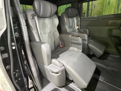 صورة 9 لـ 2025 Toyota ALPHARD