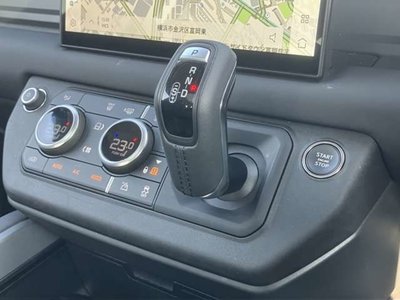 2025 LAND Rover DEFENDER — миниатюра 18