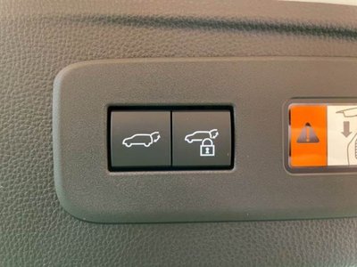 TOYOTA LAND CRUISER 250 - 7