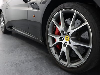 2010 FERRARI CALIFORNIA 缩略图 14