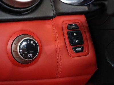 2010 FERRARI CALIFORNIA 缩略图 32