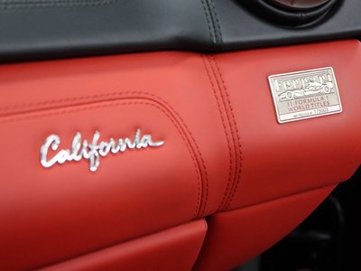 2010 FERRARI CALIFORNIA 缩略图 40