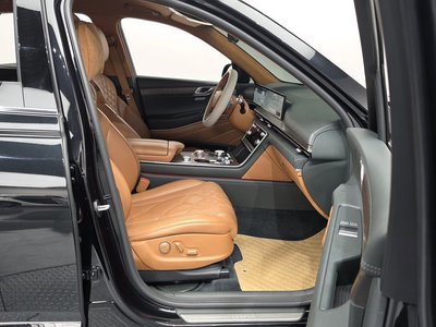2023 Genesis GV80 — миниатюра 16