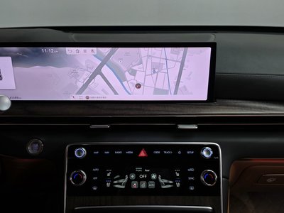2023 Genesis GV80 — миниатюра 18