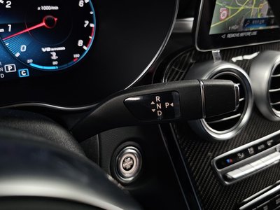 MERCEDES-BENZ GLC - 9