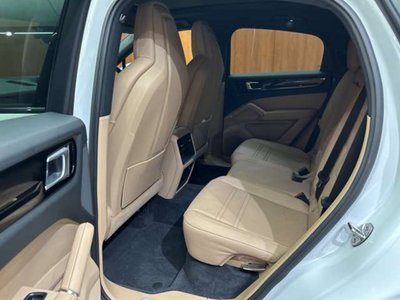 صورة مصغرة 40 لـ 2020 Porsche CAYENNE