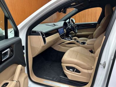 صورة مصغرة 38 لـ 2020 Porsche CAYENNE