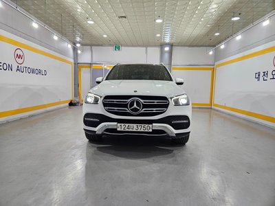 MERCEDES-BENZ GLE - 1