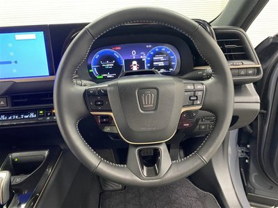 TOYOTA CROWN SPORT - 10