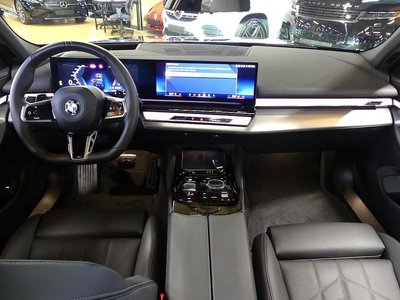 BMW 5 SERIES - 4