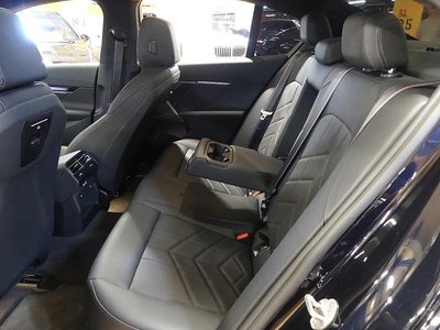 2024 BMW 5 SERIES — миниатюра 17