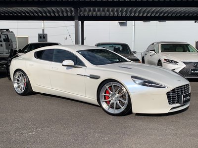 ASTON MARTIN RAPIDE - 5