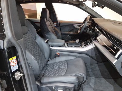 2024 AUDI Q8 — миниатюра 11