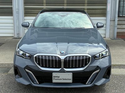 BMW 5 SERIES - 4