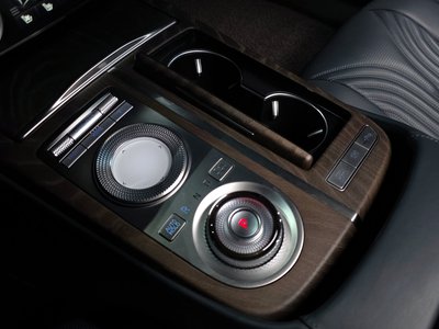 GENESIS G80 (RG3) - 9