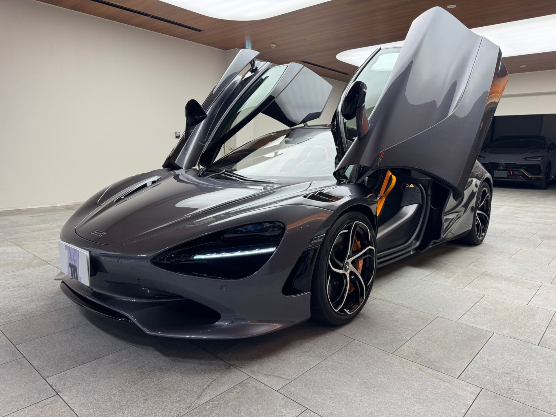 MCLAREN 750S - View 1