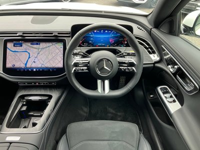 2025 Mercedes-BENZ E-CLASS 缩略图 29