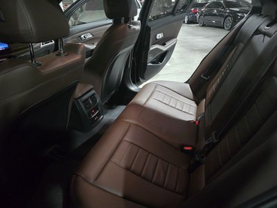 2025 BMW 3 SERIES thumbnail 12