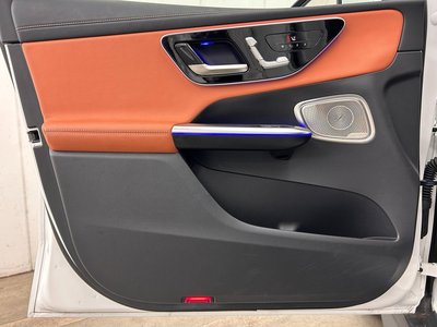 2024 Mercedes-BENZ GLC — миниатюра 18