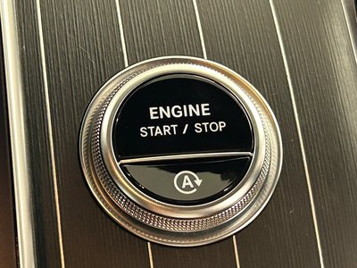 2024 Mercedes-BENZ GLC — миниатюра 34