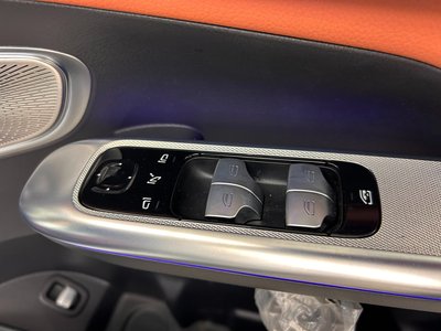 2024 Mercedes-BENZ GLC — миниатюра 17