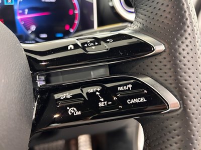 2024 Mercedes-BENZ GLC — миниатюра 31