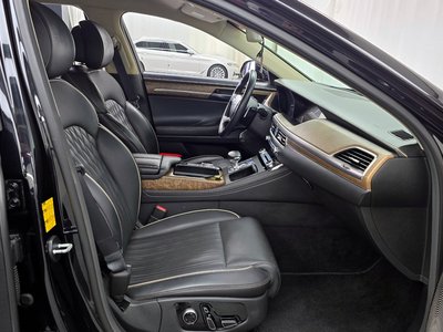 صورة مصغرة 16 لـ 2020 Genesis G90