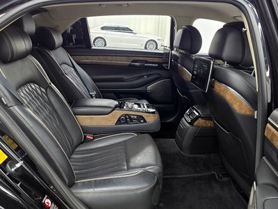 صورة مصغرة 17 لـ 2020 Genesis G90