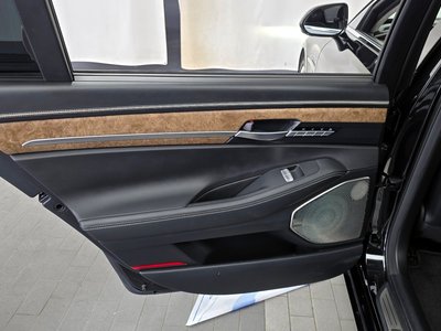صورة مصغرة 15 لـ 2020 Genesis G90