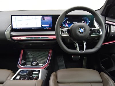 2025 BMW X3 照片 9