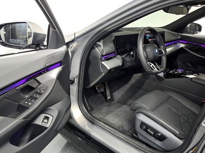 2025 BMW 5 SERIES thumbnail 13