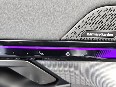2025 BMW 5 SERIES thumbnail 26