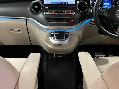 صورة مصغرة 25 لـ 2023 Mercedes-BENZ V-CLASS